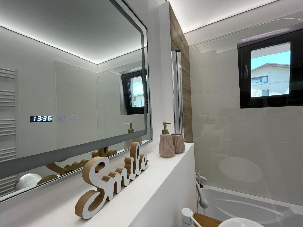 Residence Odaile #1 Otopeni Ngoại thất bức ảnh
